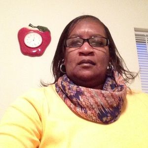 Meet your Posher, Debra