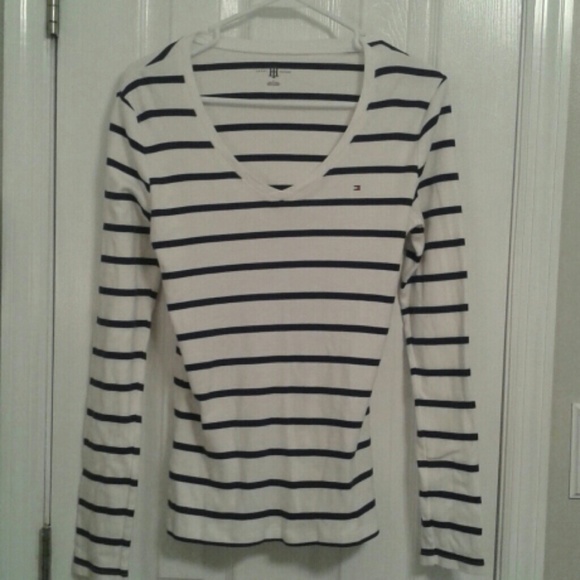 Tommy Hilfiger  navy and white pullover