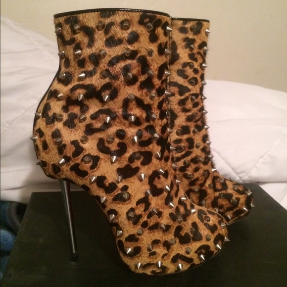 Louboutin 37 - Picture 2 of 4