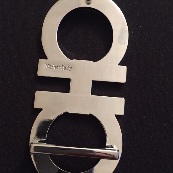 Rare Authentic Ferragamo XL buckle. Brand New - Picture 4 of 4