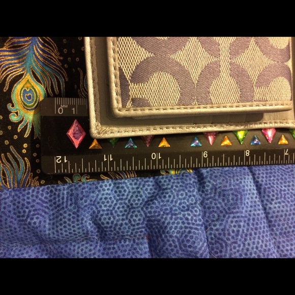 RARE Coach Trifold with Checkbook Wallet - Picture 8 of 8