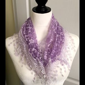 Lilac scarf