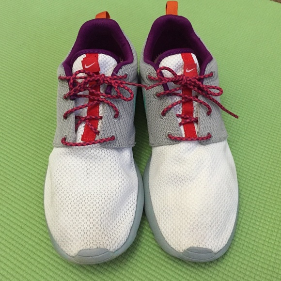 Womens Nike ID Rosherun