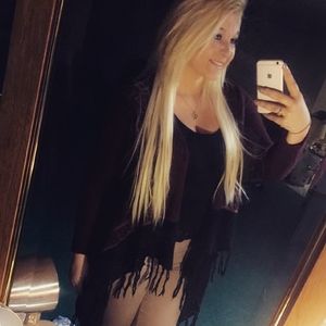 Meet your Posher, Alicia
