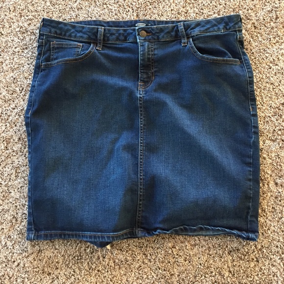 Old Navy Denim skirt