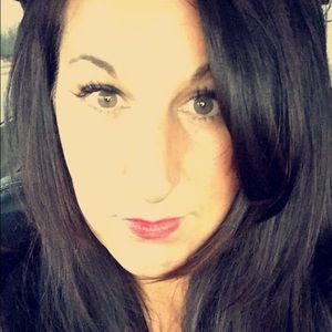 Meet your Posher, Joanna