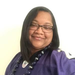 Meet your Posher, Donna