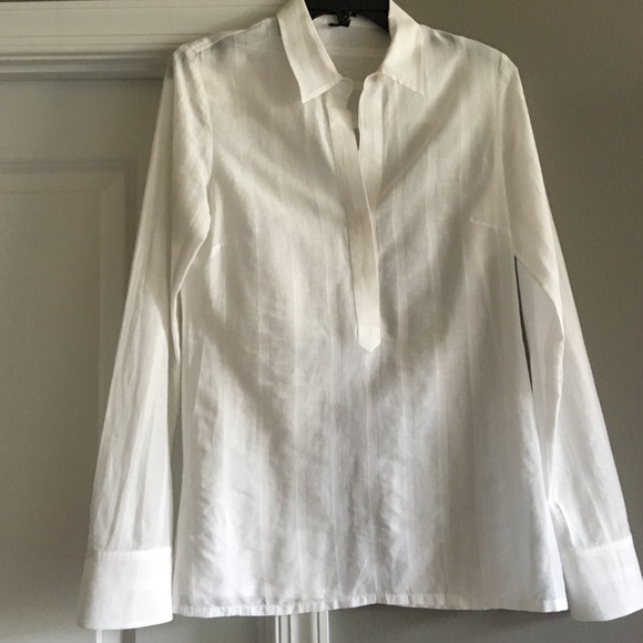 White tunic by Theory