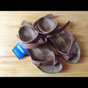 Birkenstock Yara sandal