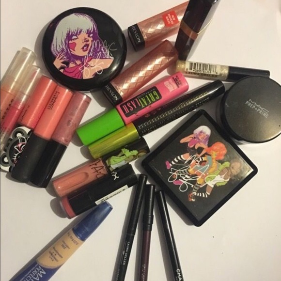 Mix Lot Mac Laura geller