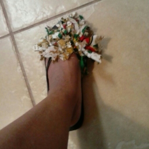 Flip Flops - Picture 3 of 4