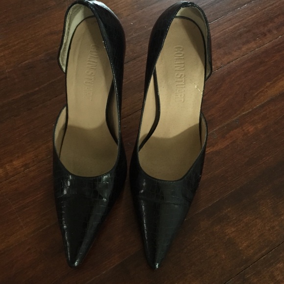 Colin Stuart black snakeskin embossed pumps