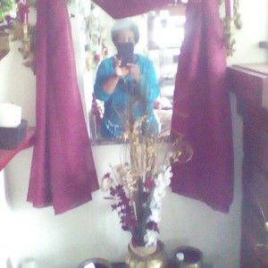 Meet your Posher, Pam