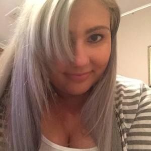 Meet your Posher, Whitney