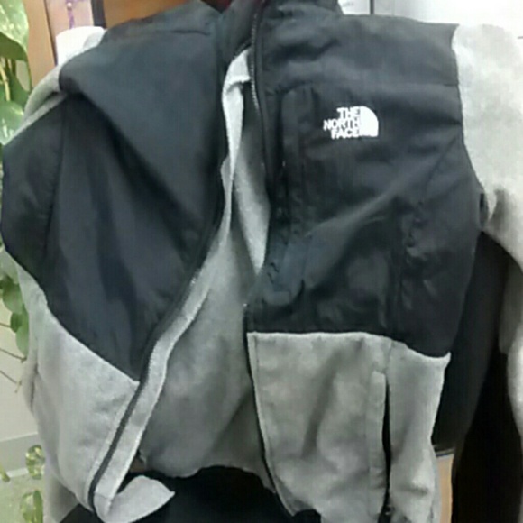 Womens north face xl