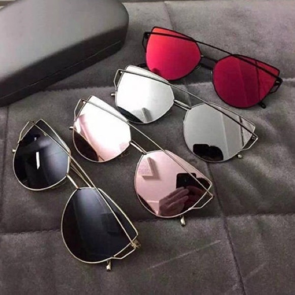 Black/Red Sunglasses - Picture 3 of 4