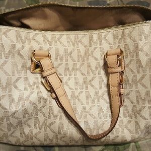 Michael Kors Tote