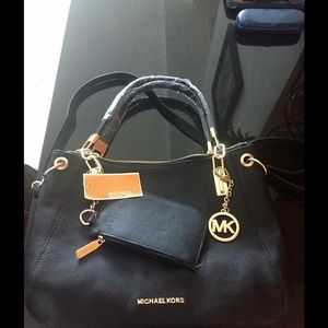 Michael kors handbag