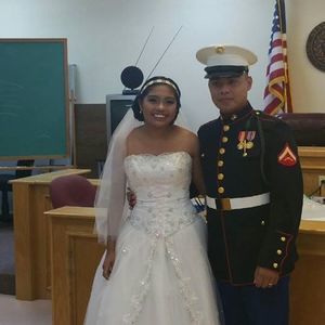 Meet your Posher, Estrella