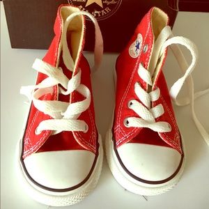 Converse shoe!
