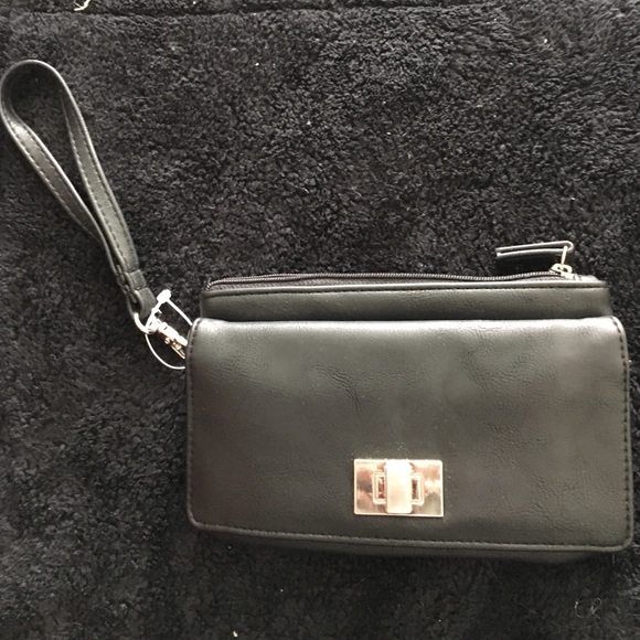 Brand new casual black wristlet