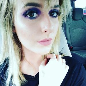 Meet your Posher, Lindsey