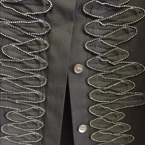 Lafayette 148 collared sleeveless shirt - Picture 2 of 4