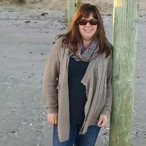 Meet your Posher, Lisa