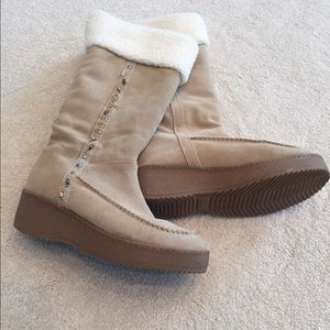 Steve Madden suede boots size 10
