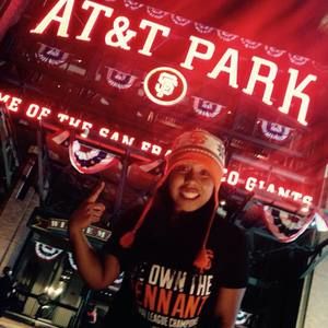 Meet your Posher, Christina