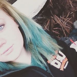 Meet your Posher, Brook