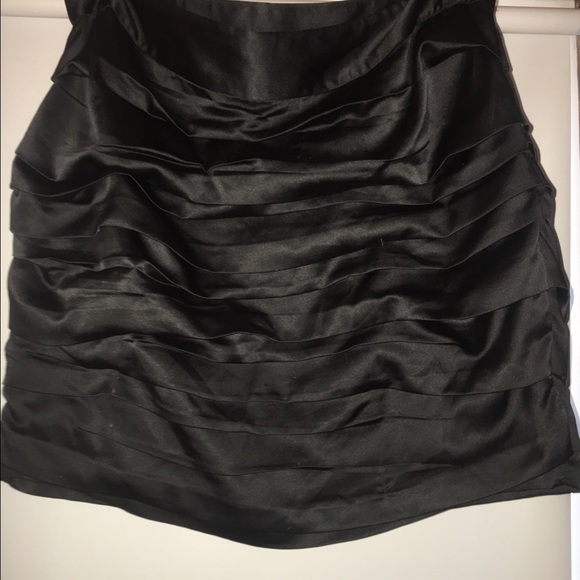 3 skirts - Picture 2 of 3
