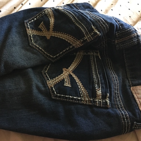 Jeans - Picture 2 of 3
