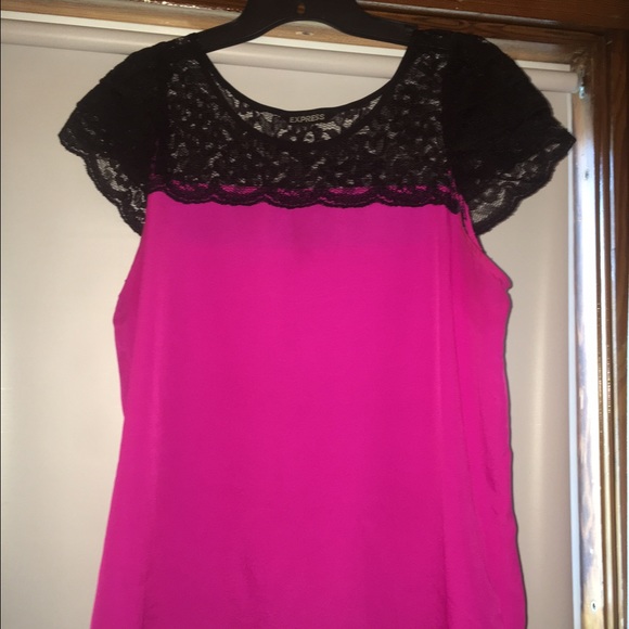 Cap lace sleeve top