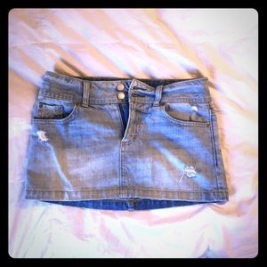 Cute light wash mini skirt from AE