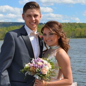 Meet your Posher, Taylor