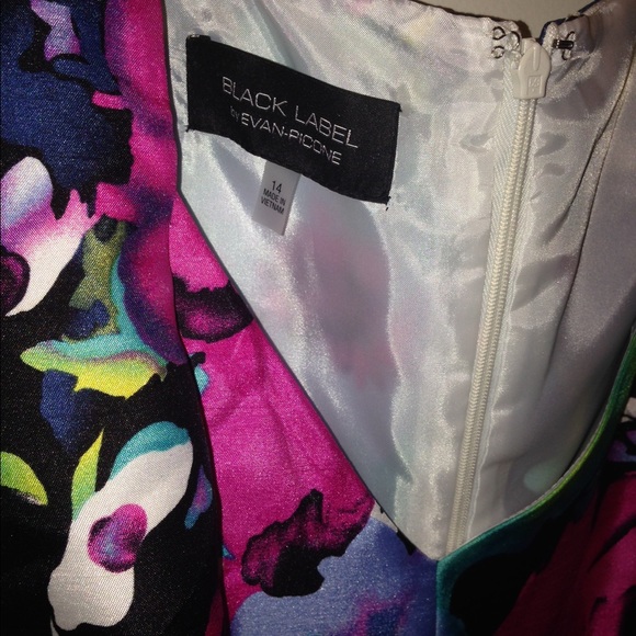 💔Sold! Price Black Label Evan Picone Sheath Dress - Picture 3 of 4