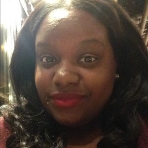 Meet your Posher, Vanessa