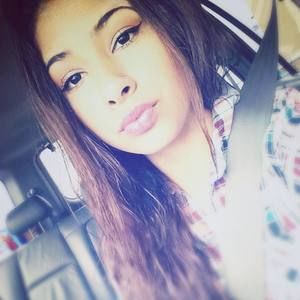 Meet your Posher, Natasha