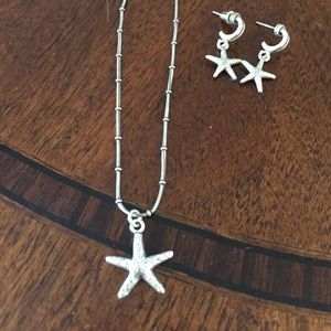 🐬 Brighton Starfish Necklace Set with earrings