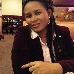 Meet your Posher, Bukola