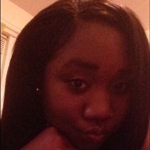 Meet your Posher, Jeanell