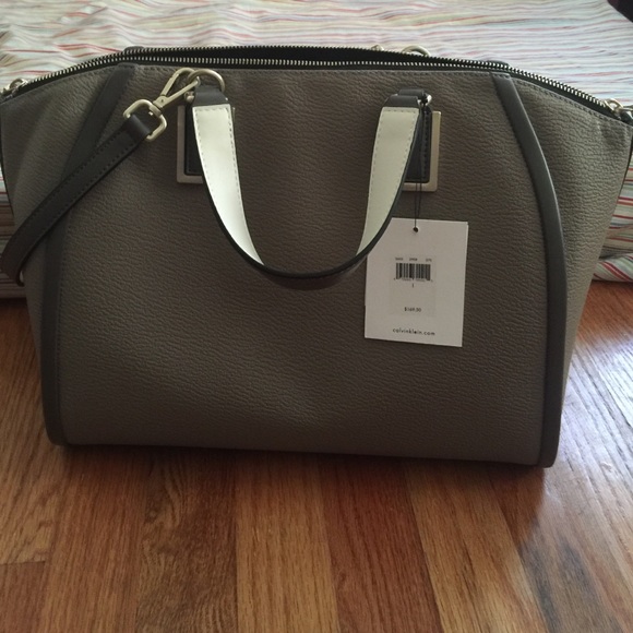 Valerie Calvin Klein bag - Picture 4 of 4