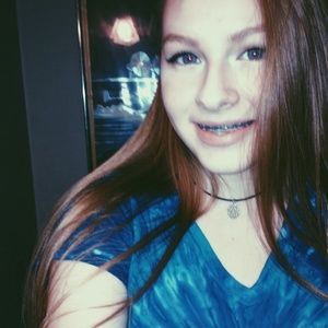 Meet your Posher, Yahna