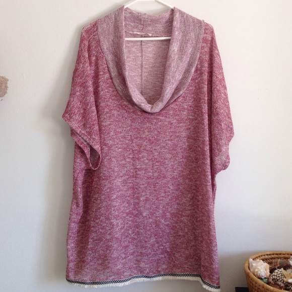 🚫SOLD BUNDLE🚫Burgundy CowlNeck Free Style Tunic - Picture 4 of 4