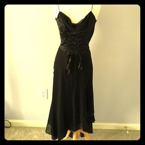 DRESS. Laundry by Shelli Segal black corset.