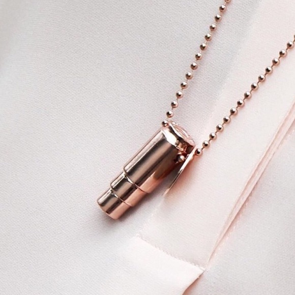 Rose Gold Necklace - Picture 2 of 4
