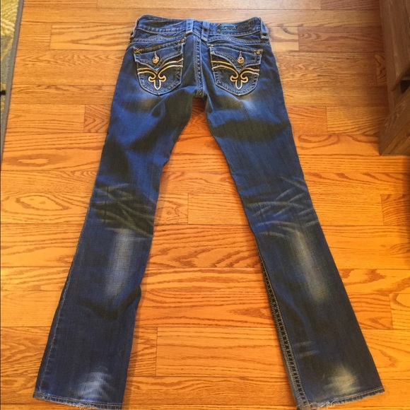 🚫SOLD Rock revival jeans