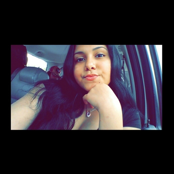 Meet your Posher, Havannah - Picture 1 of 1