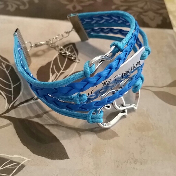 NEW One Direction leather bracelet - Picture 2 of 3